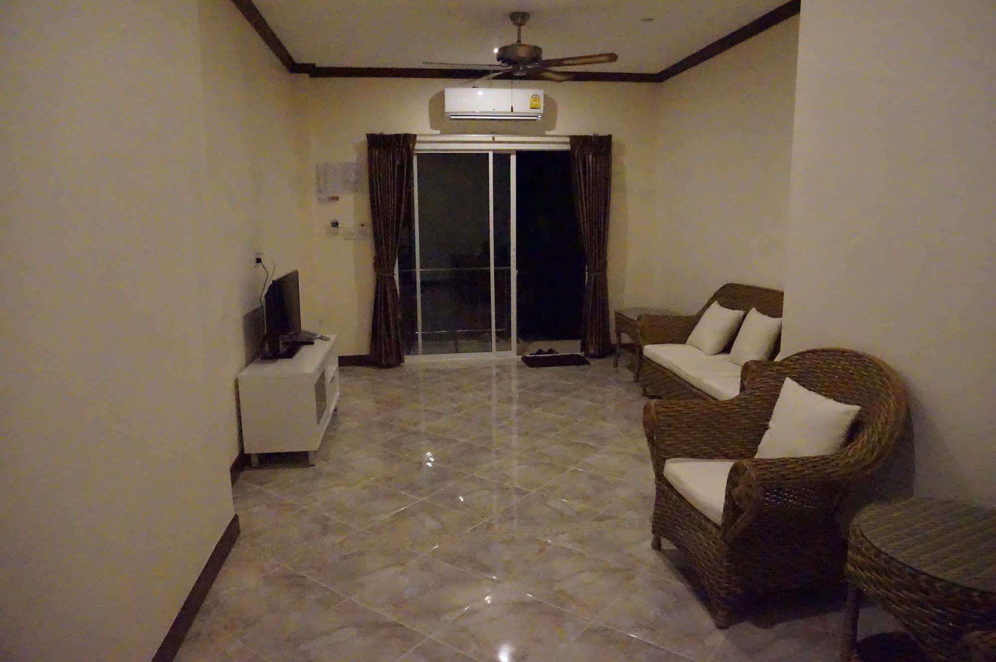 Snowhouse Aonang Krabi Hotell Ao Nang Exteriör bild