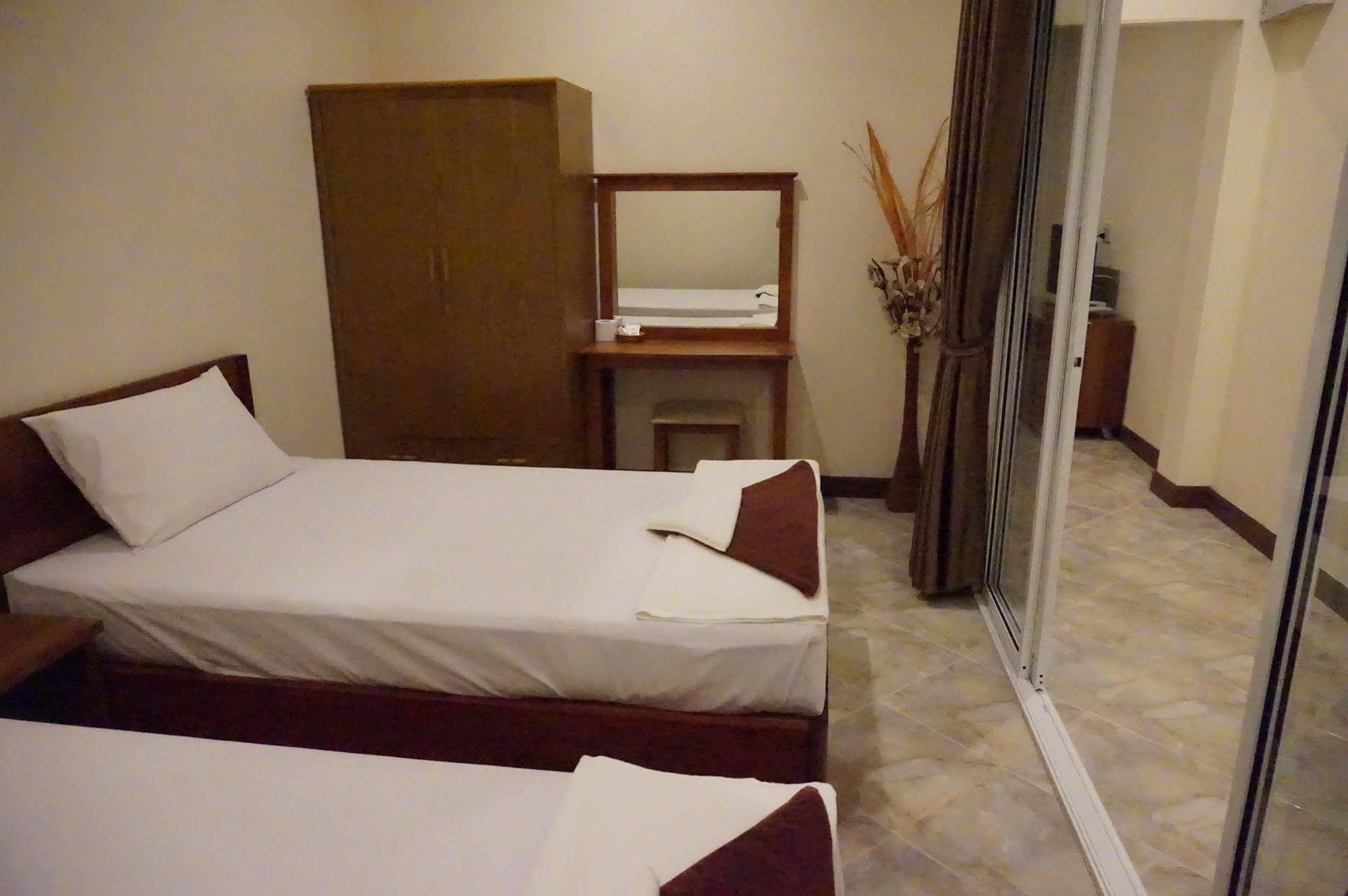 Snowhouse Aonang Krabi Hotell Ao Nang Exteriör bild