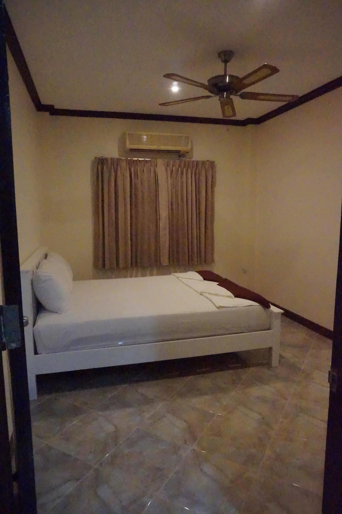 Snowhouse Aonang Krabi Hotell Ao Nang Exteriör bild
