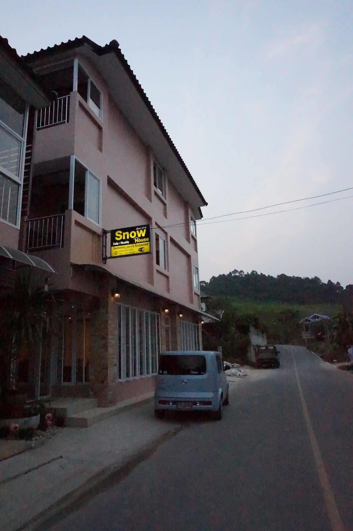 Snowhouse Aonang Krabi Hotell Ao Nang Exteriör bild